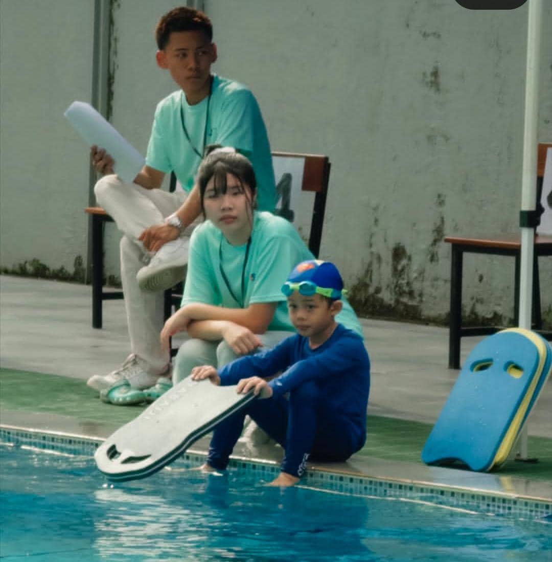 Shaka anak Dinda - Rey perdana ikut lomba renang