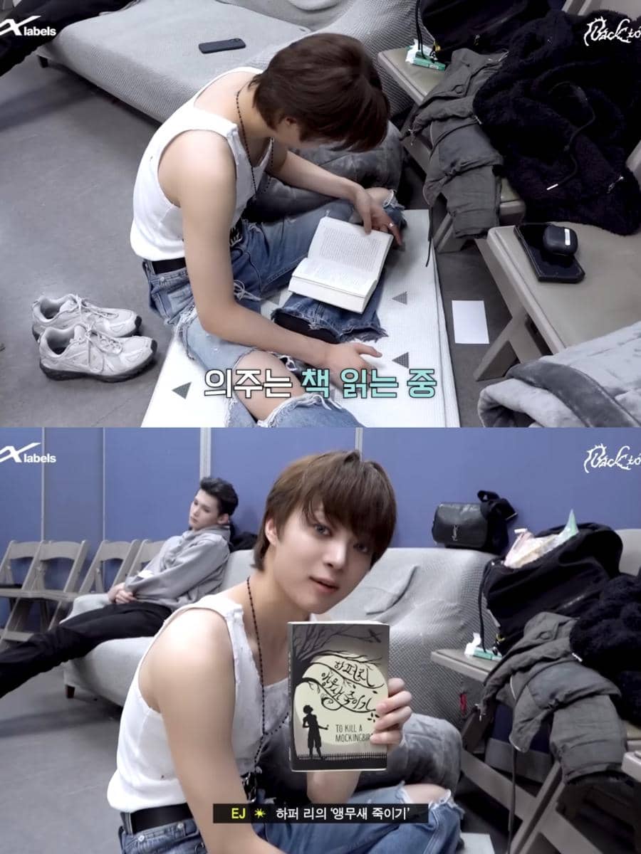 Potret Euijoo &TEAM membaca buku