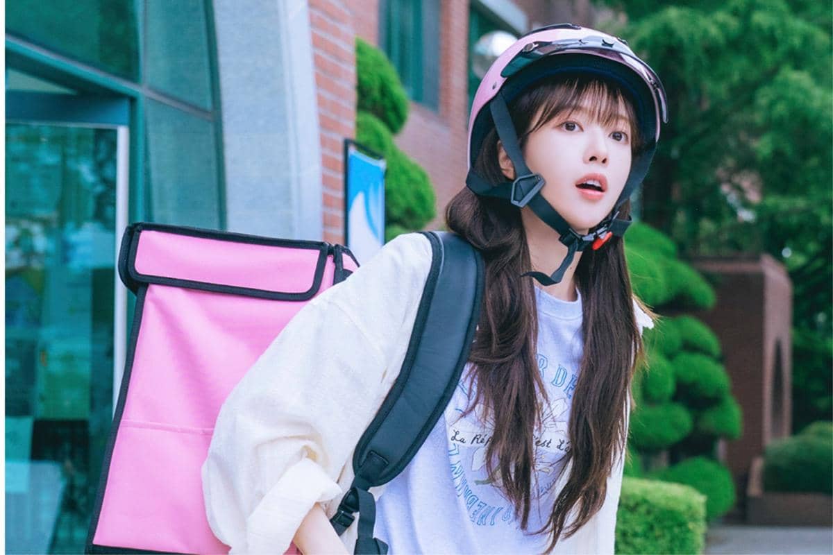 Roh Jeong Eui di drakor Our Universe