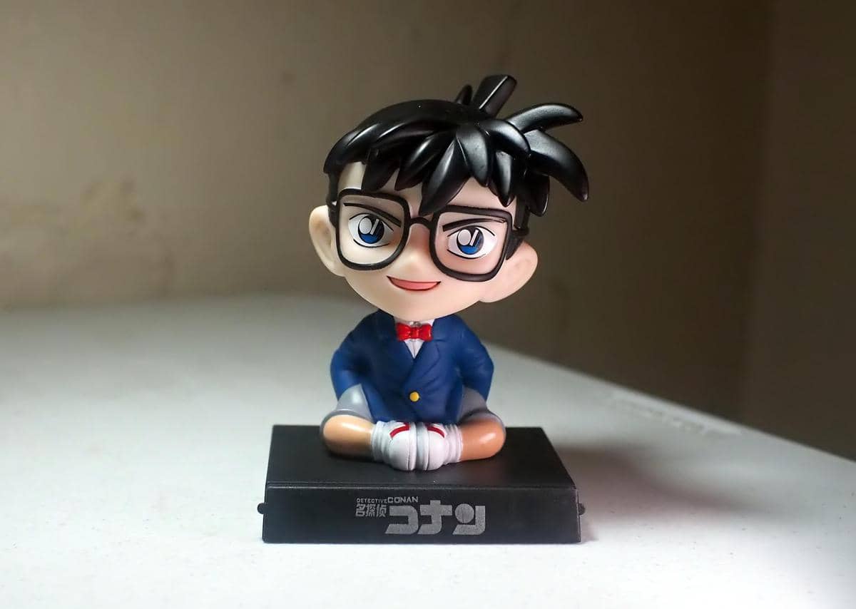 Action figure Detective Conan
