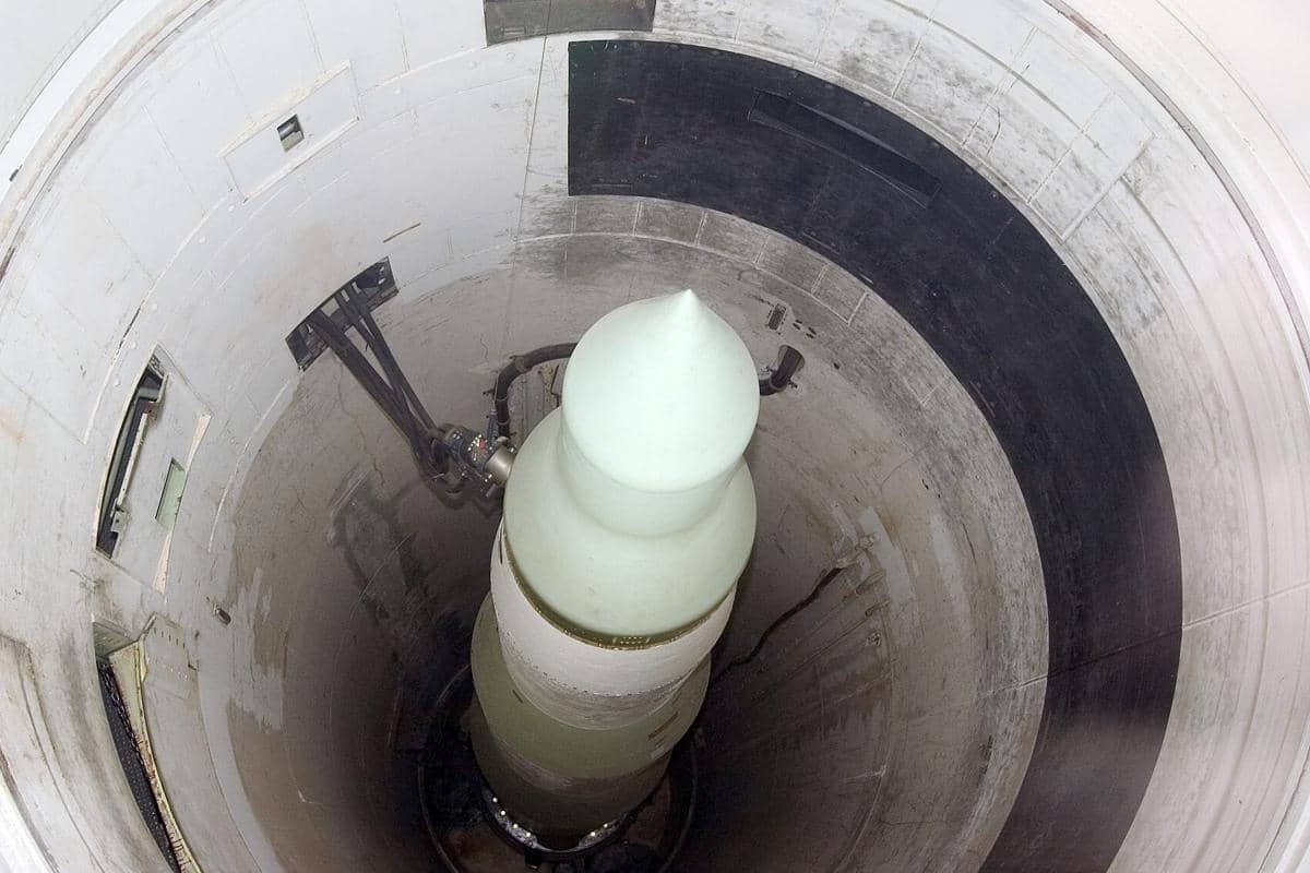 Jika Perundingan Gagal, Trump Dukung Israel Serang Iran