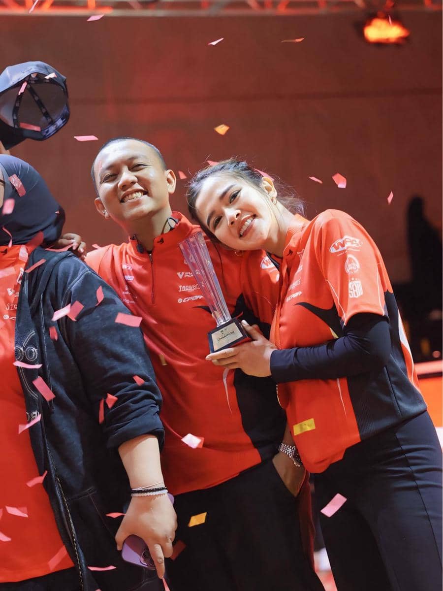 Bella Bonita menang turnamen biliar selebriti (instagram.com/bellabonita_r.a)