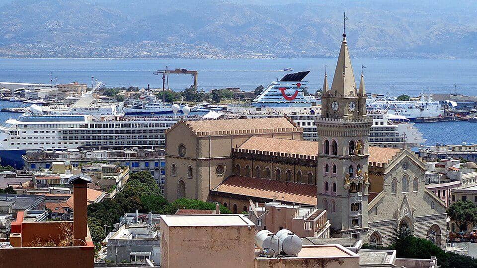 Kota Messina di Italia