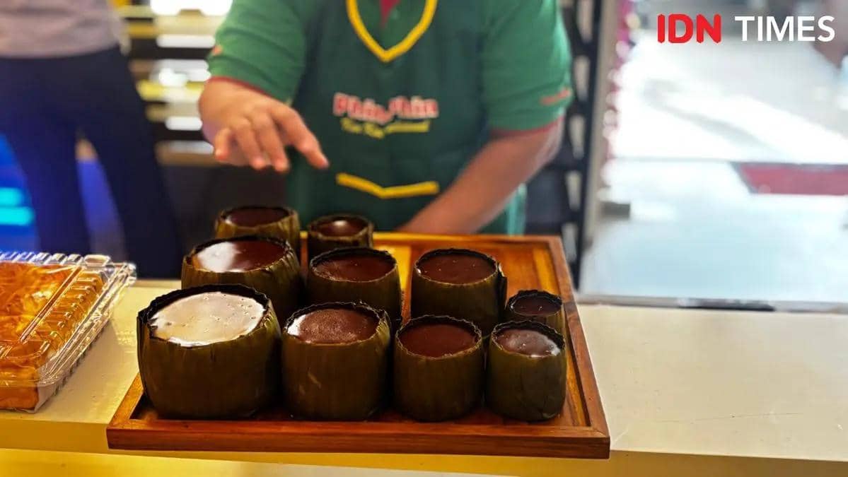 Proses Pembuatan Kue Bakul di Toko Kue Phin Phin Jalan Dewa Ruci Medan (Mangara Wahyudi)