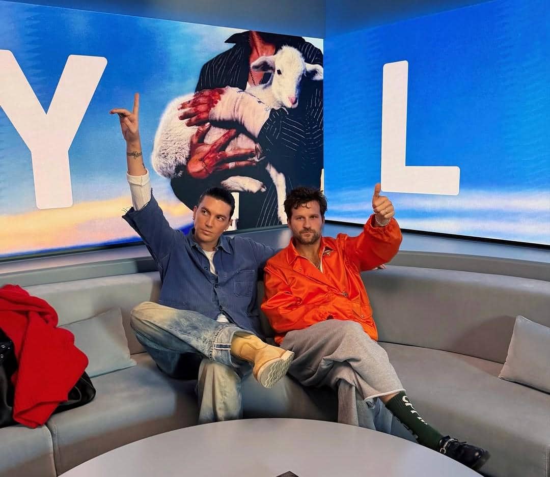 Paul Klein dan Jake Goss, LANY