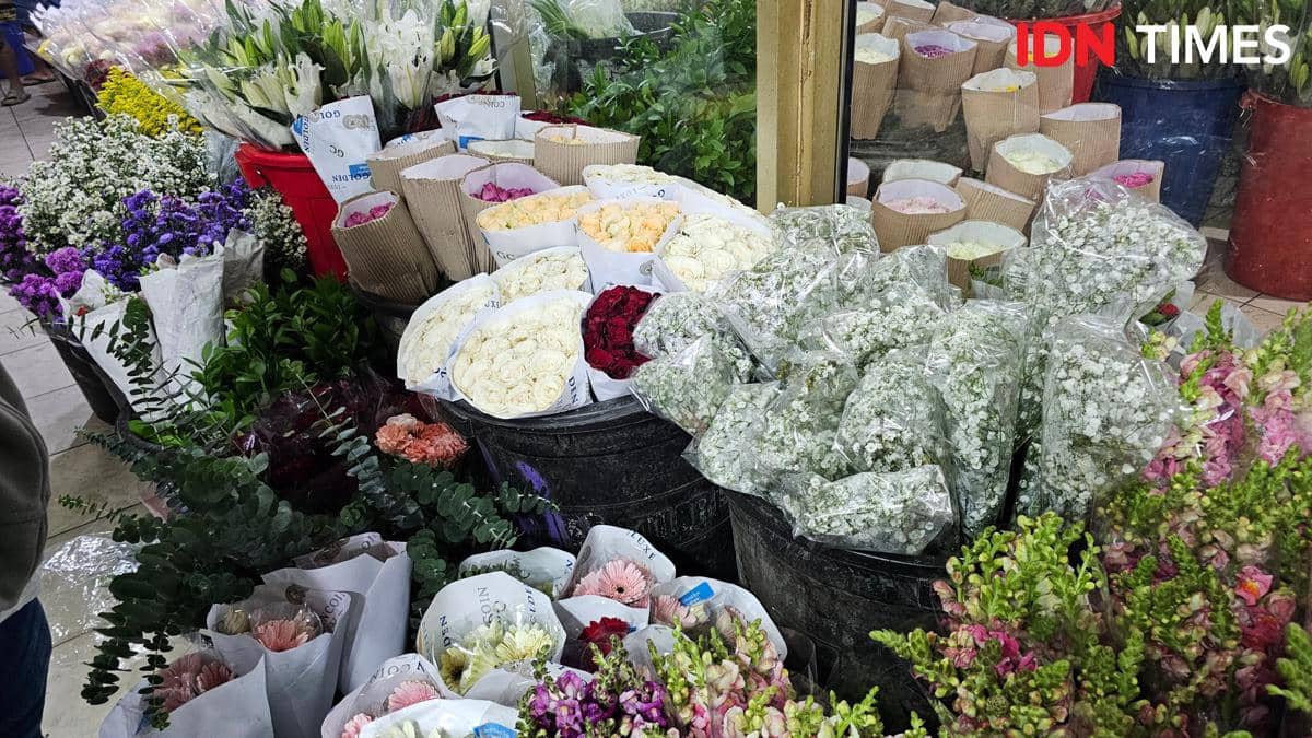 Pasar Bunga Rawa Belong