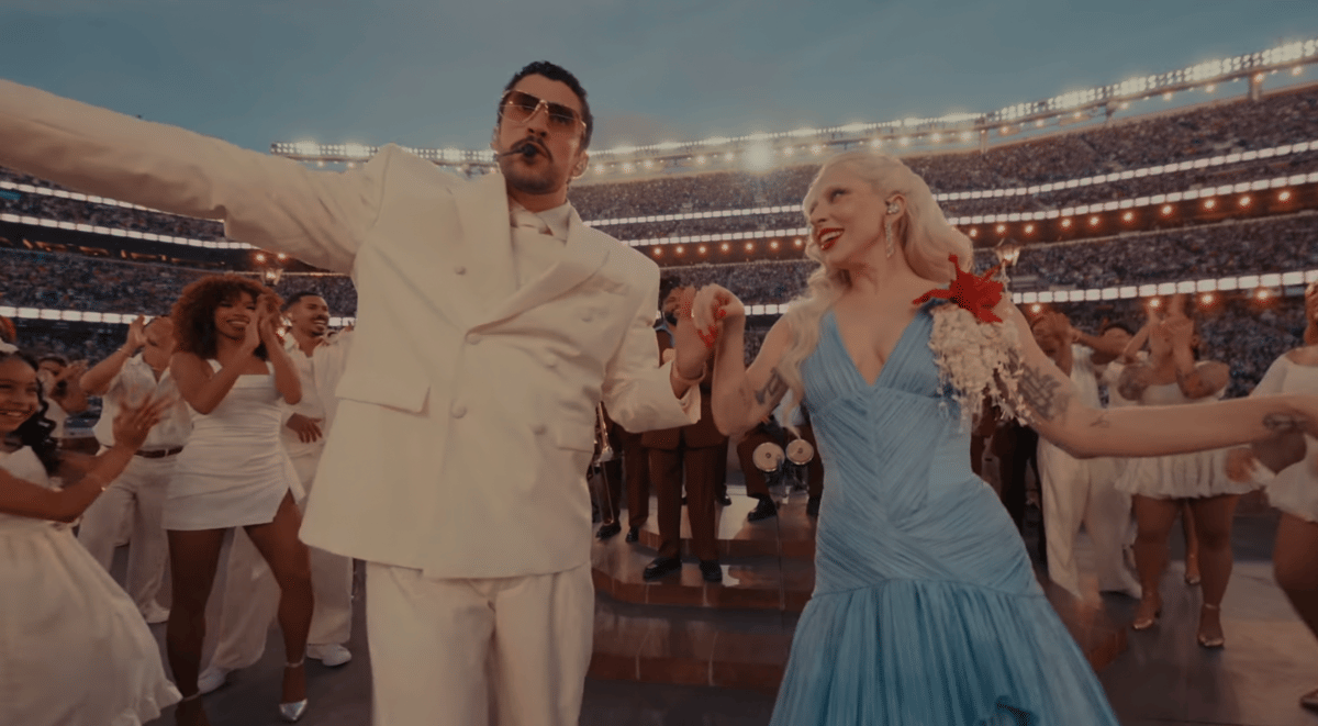 penampilan Bad Bunny