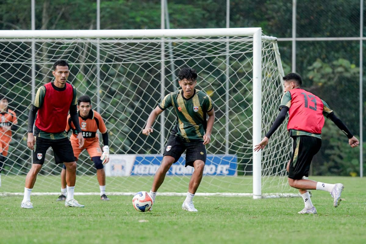 kendal tornado fc, ktfc latihan, pemain ktfc