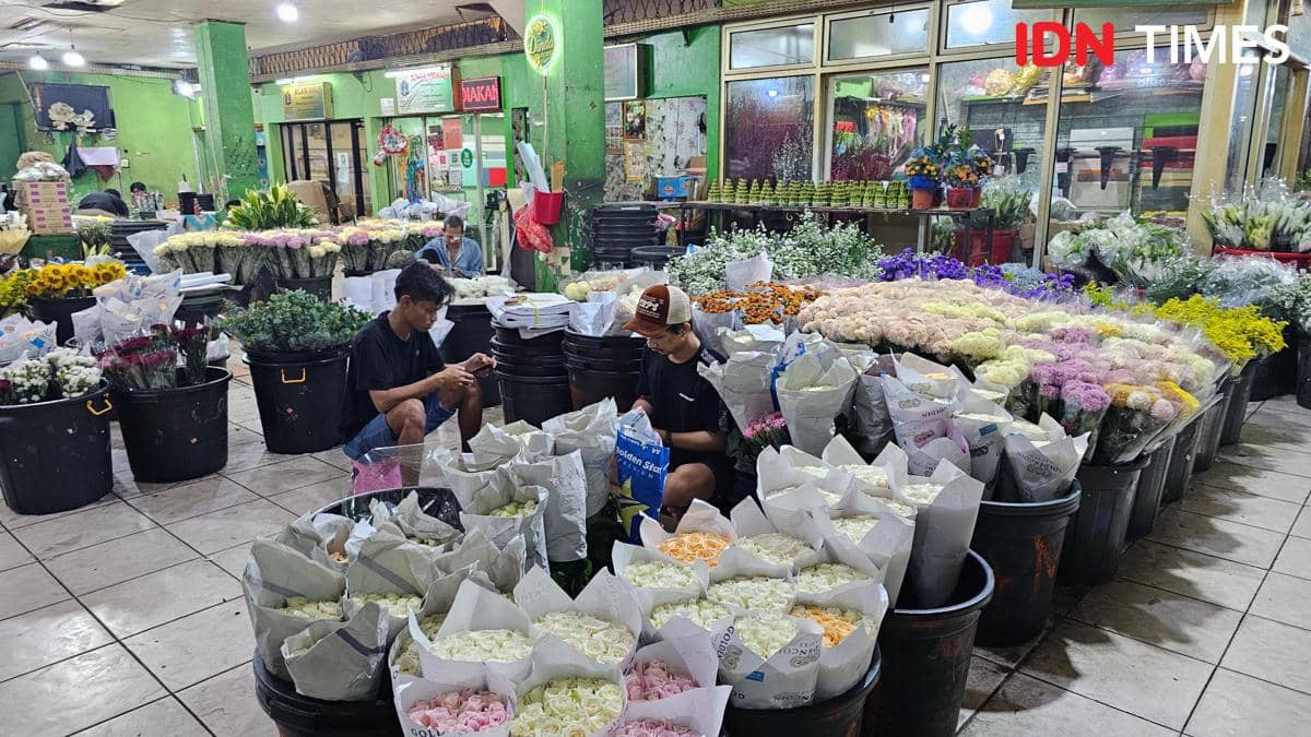 Pasar Bunga Rawa Belong