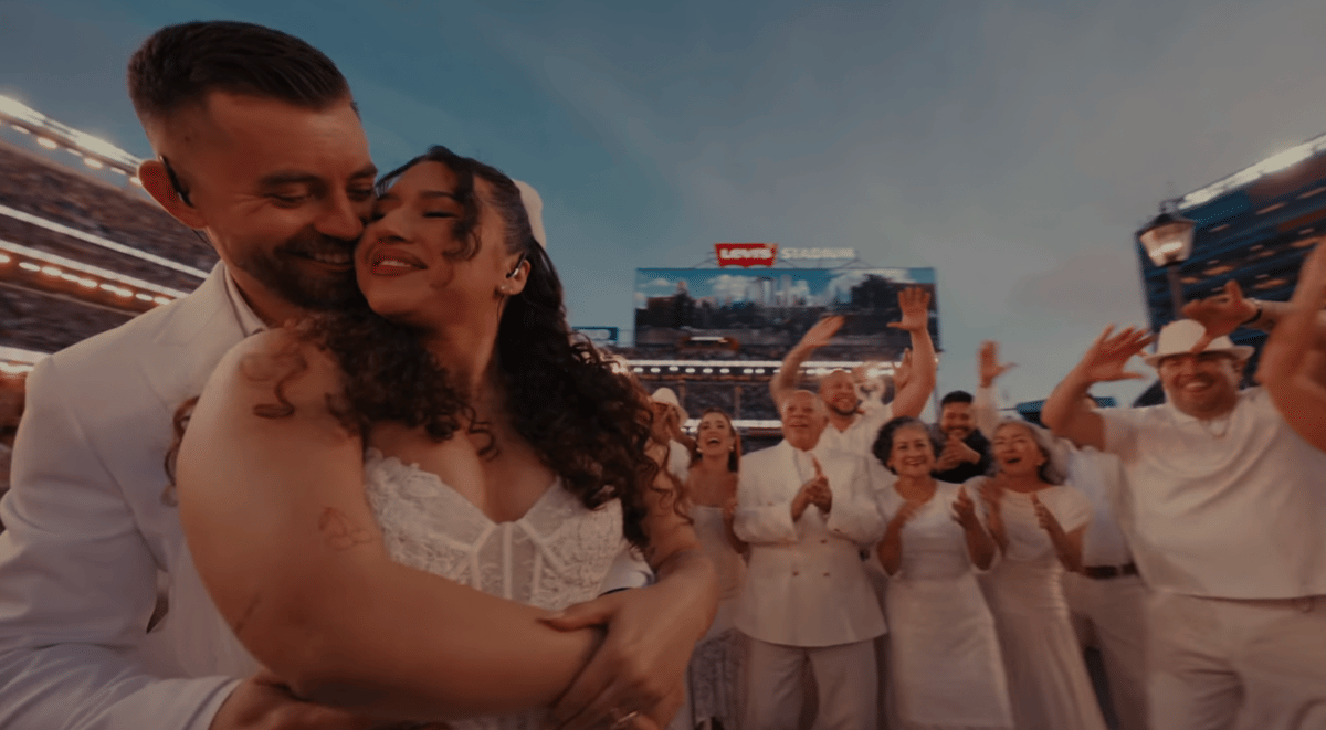 penampilan Bad Bunny