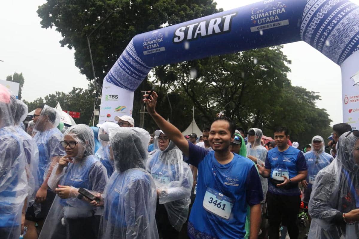 Ribuan pelari ikuti Care for Sumut Charity Run di Jakarta