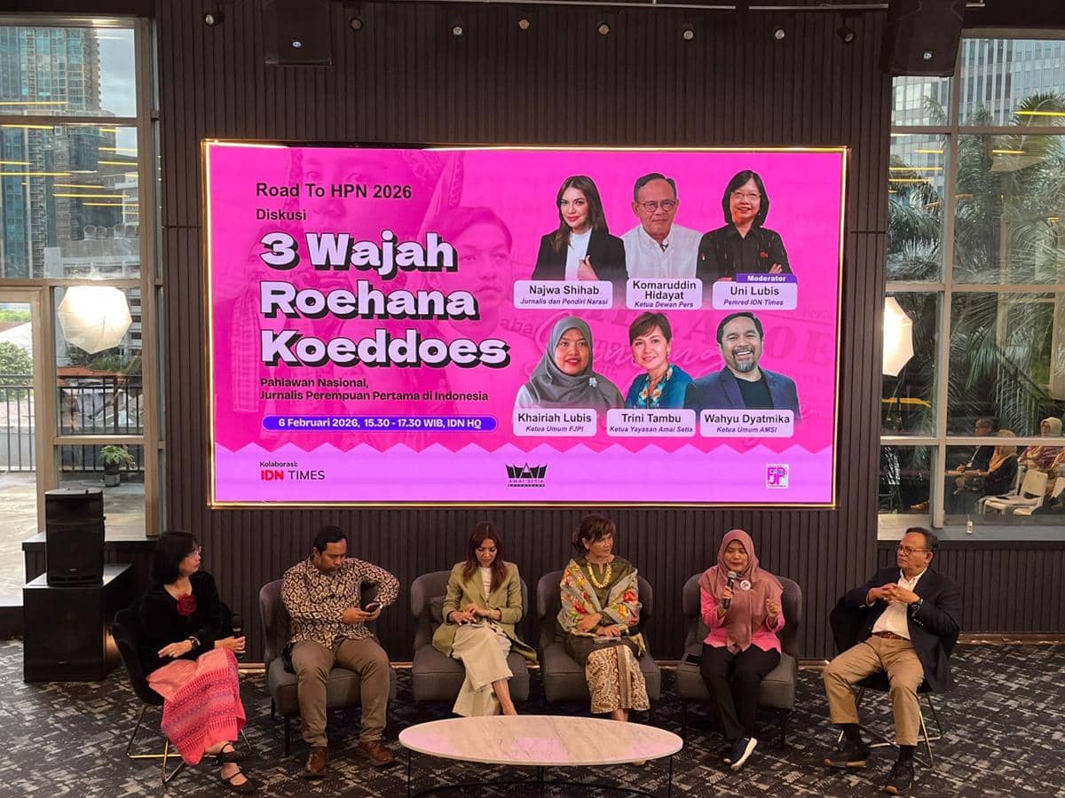 3 Wajah Roehana Koeddoes