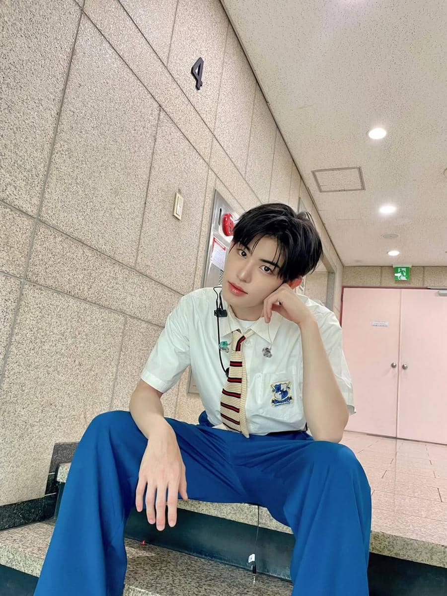 OOTD Old School ala Member KickFlip