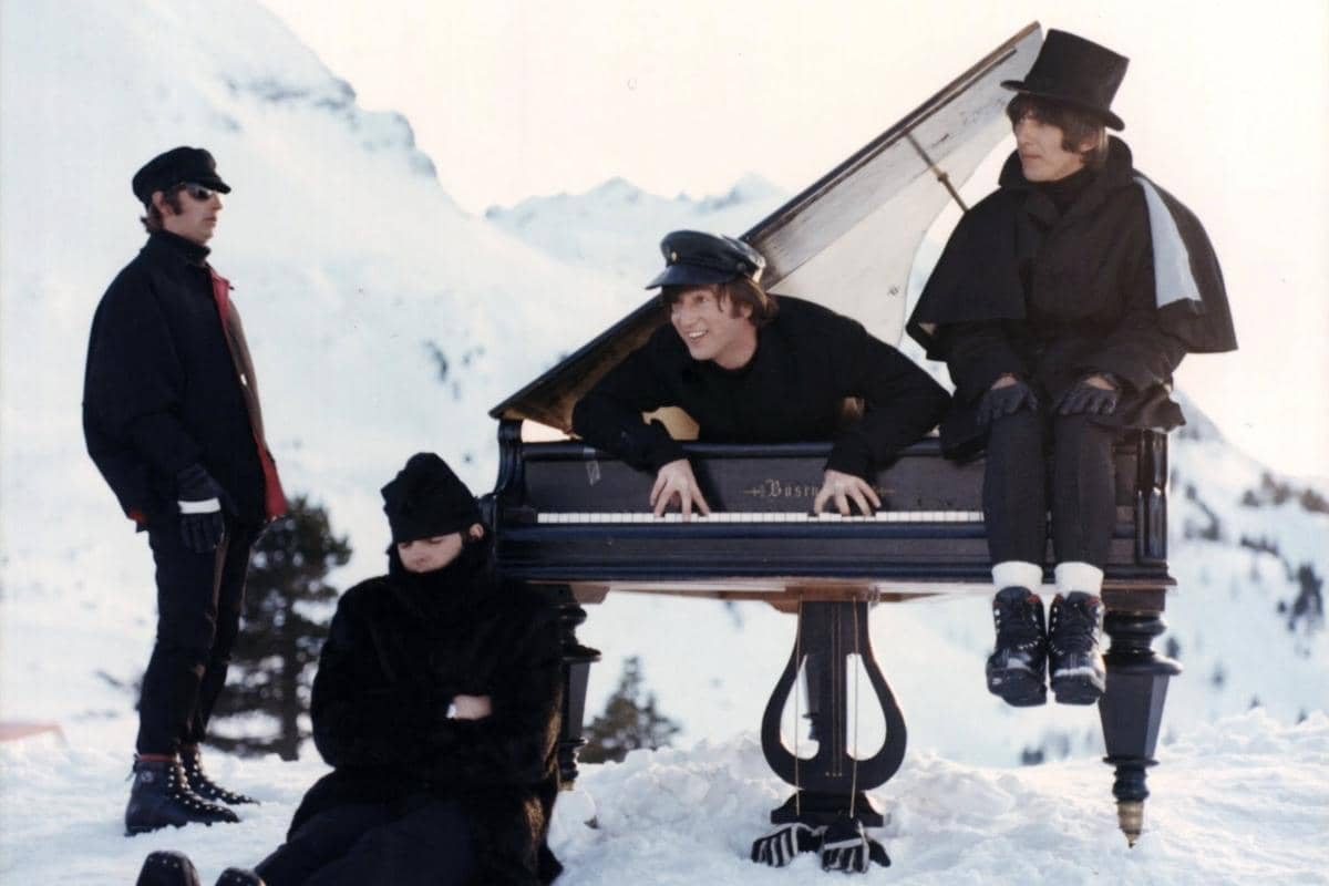 5 Lagu Hits The Beatles yang Ternyata Versi Cover Musisi Lain