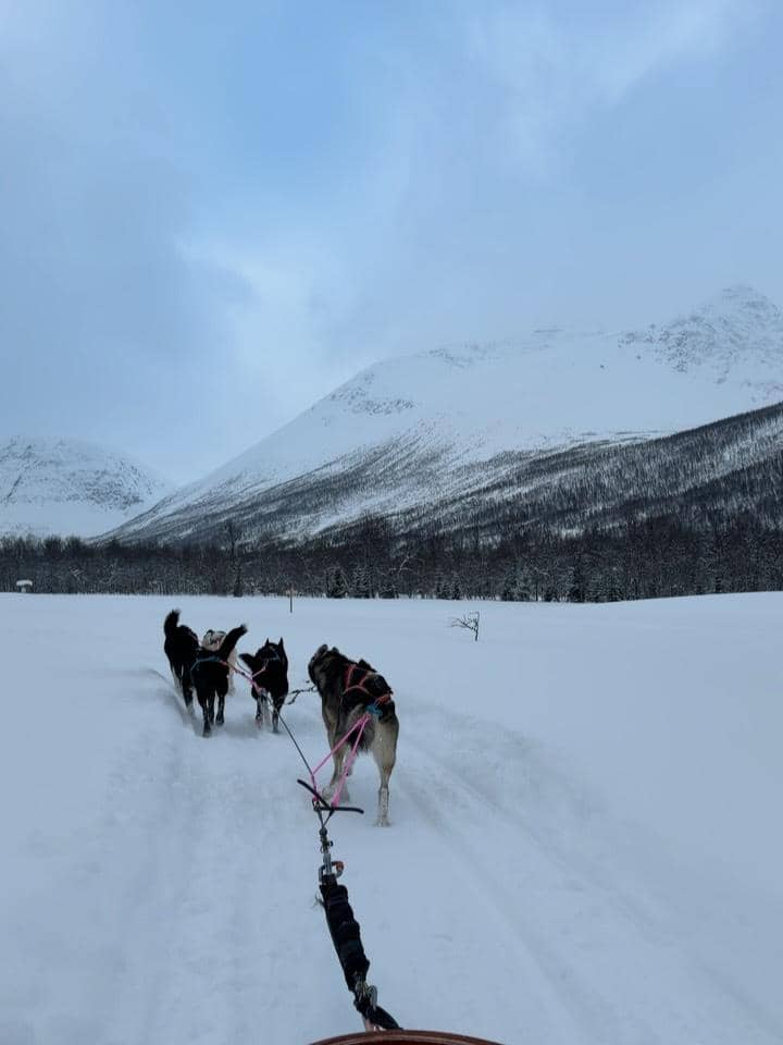 Acha Septriasa liburan ke Norwegia