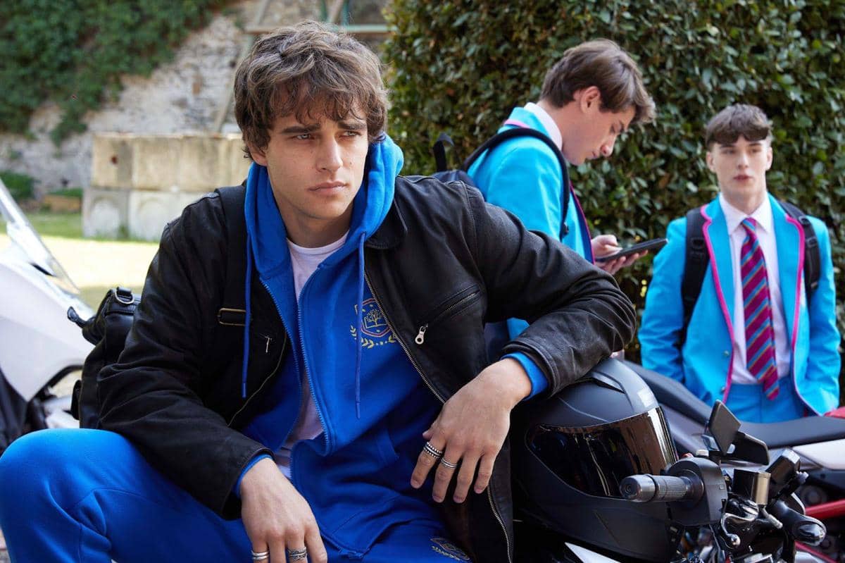 James Love Me Love Me