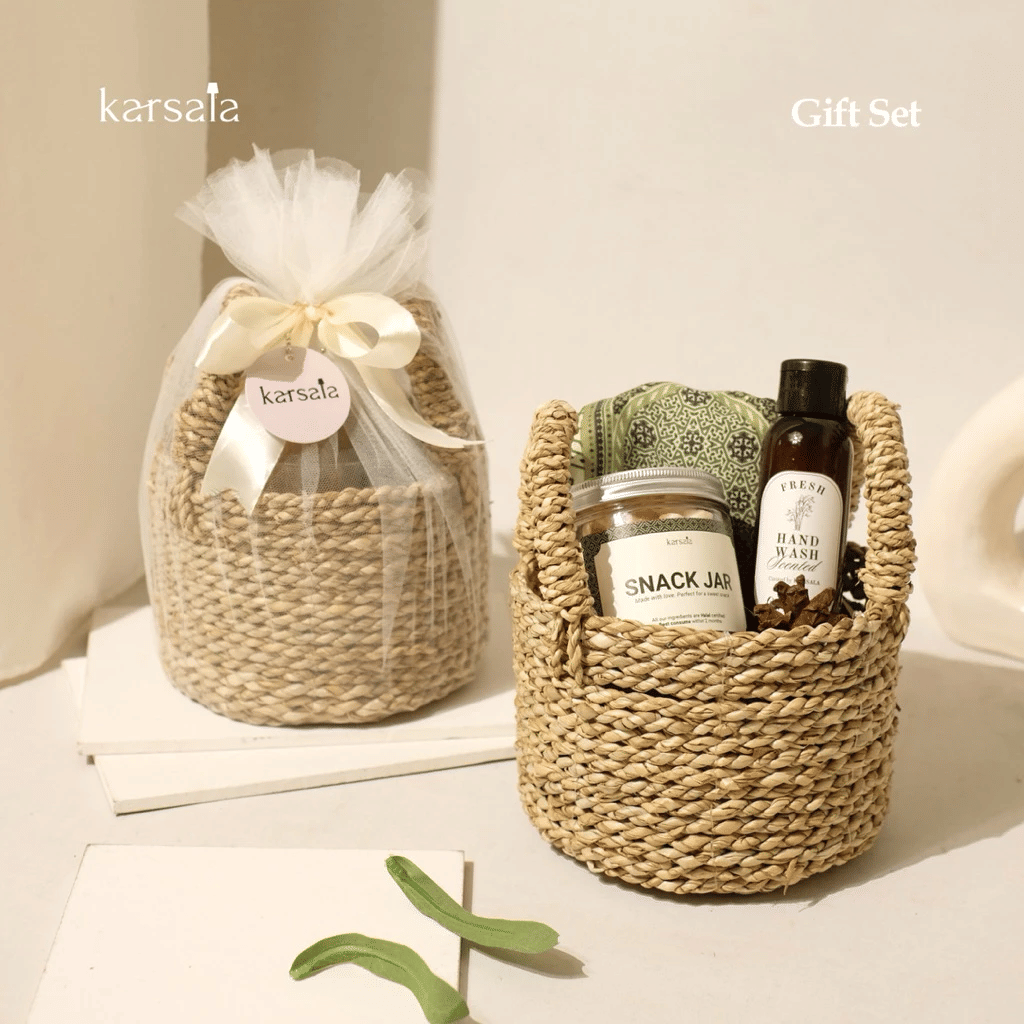 Karsala - Cyra Essentials Hampers. (shopee.co.id/Karsala Living)