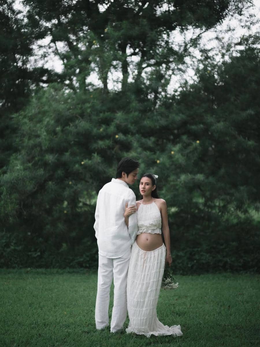 Inspirasi Foto Maternity Shenina Cinnamon