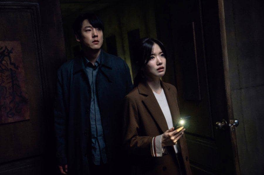 Cuplikan film Three Evil Islands (dok. The Content On/ Three Evil Islands)