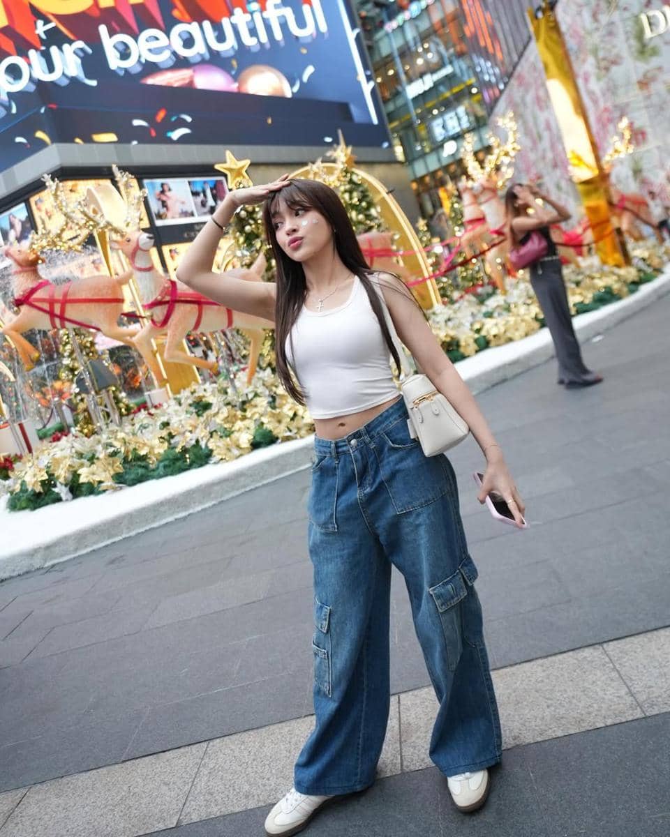 ide padu padan sneakers ala Eca Aura 