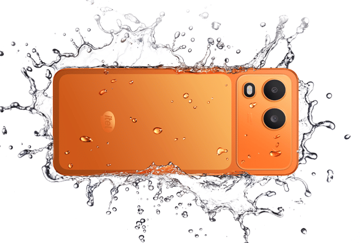 ilustrasi itel A200 dan itel A200+ yang punya fitur proteksi air 