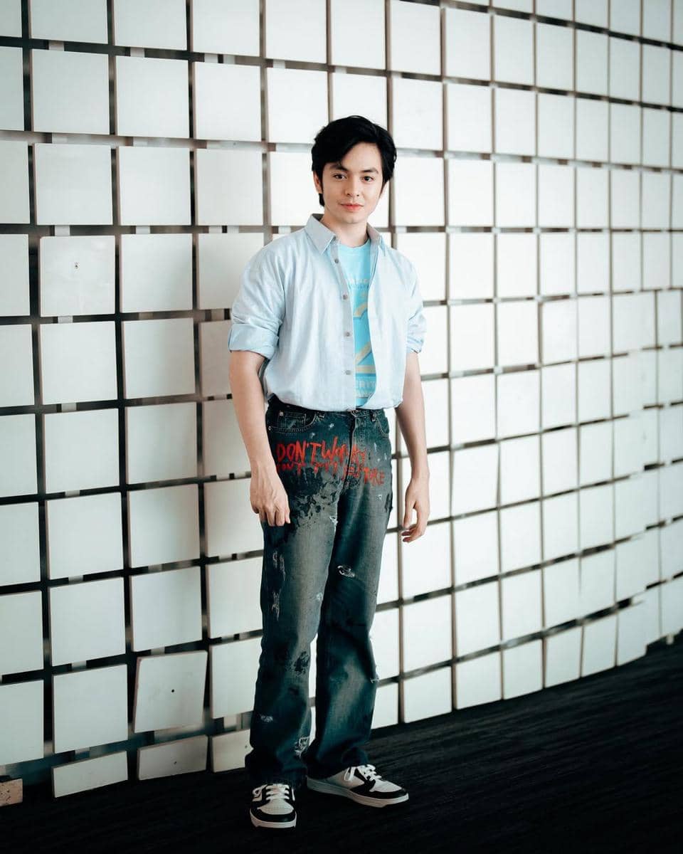 Mix and Match Outfit Pastel ala Angga Yunanda