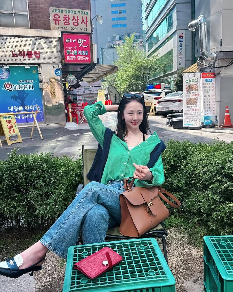 Outfit ala Kim Da Som