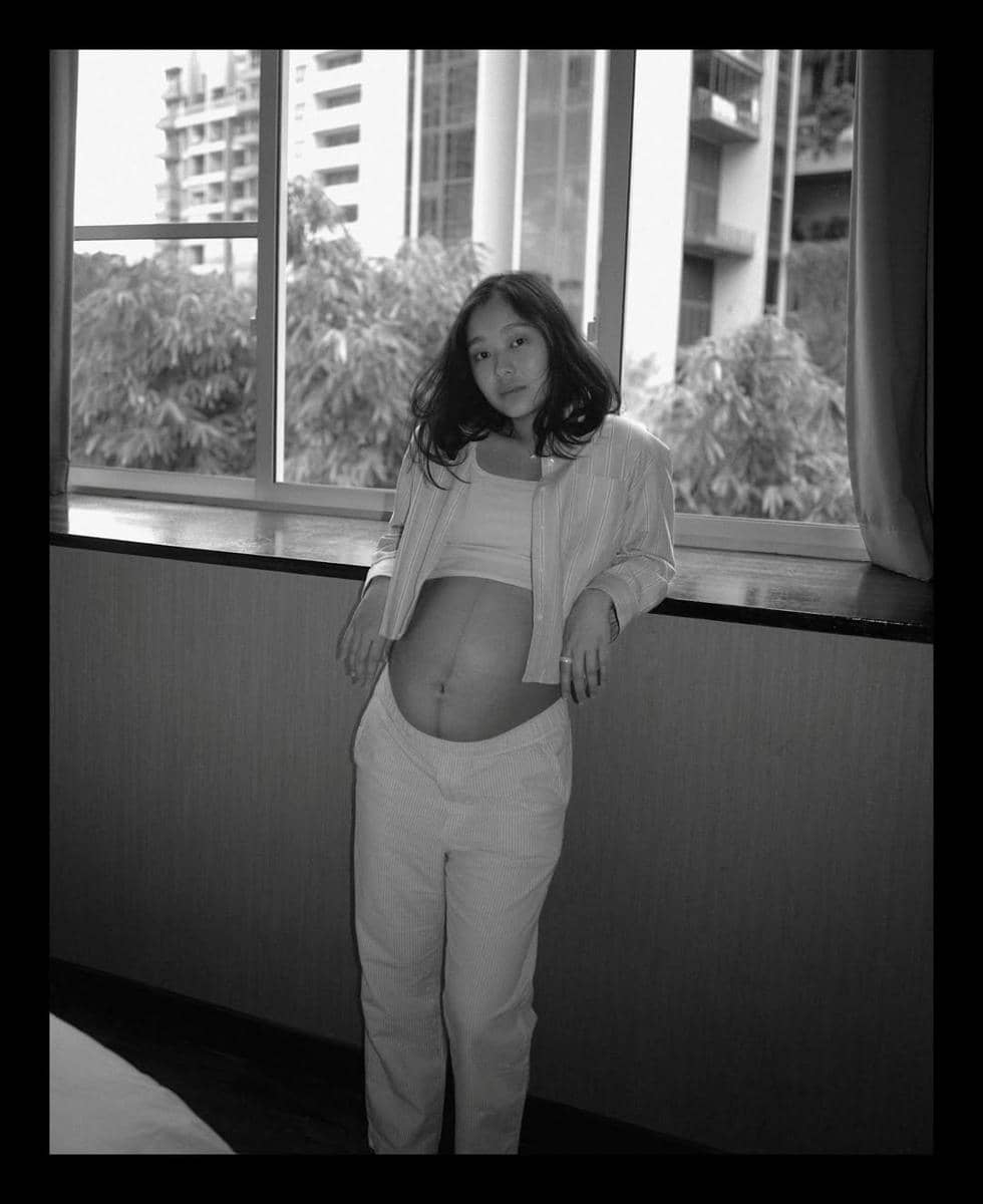 Dhika Himawan hamil.