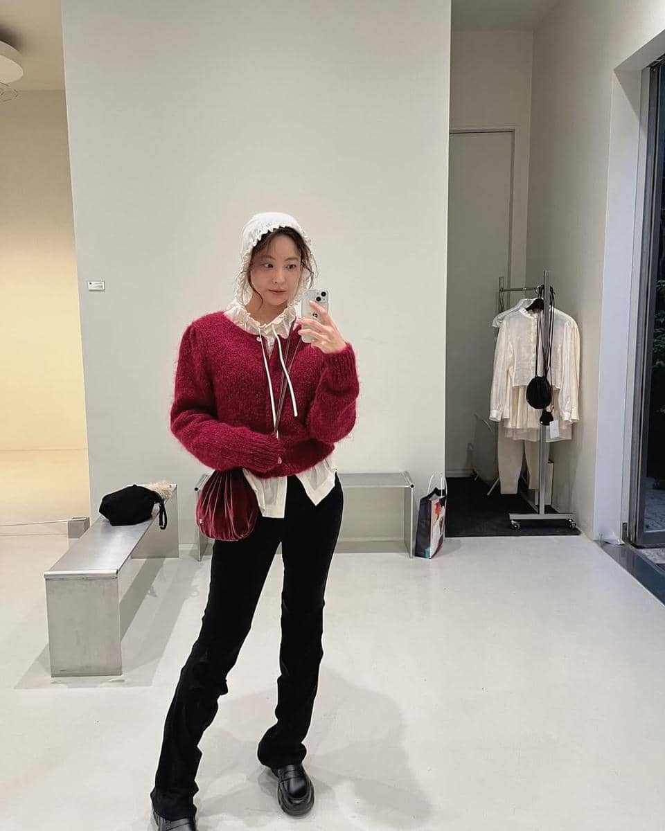 inspirasi outfit ala Oh Yeon Seo 