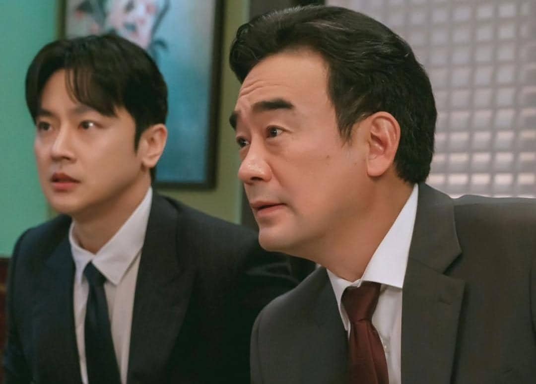 Jung Hee Tae di drama The Judge Returns