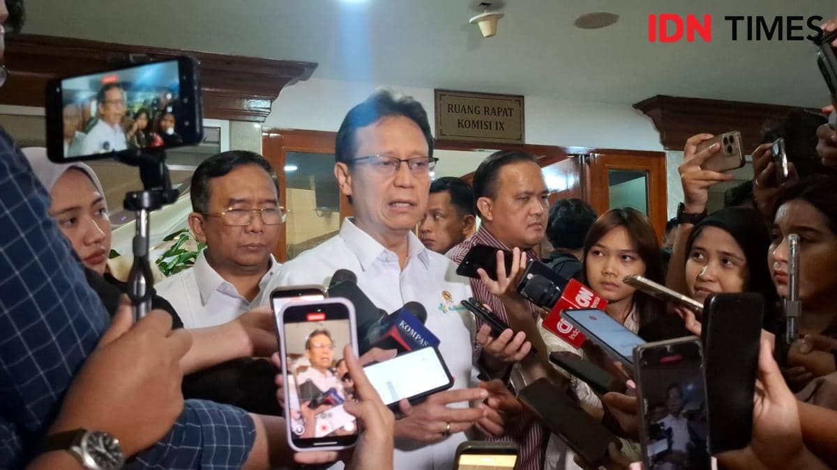 Menteri Kesehatan Budi Gunadi Sadikin sebut pemutihan tunggakan iuran BPJS tinggal tunggu peraturan presiden.