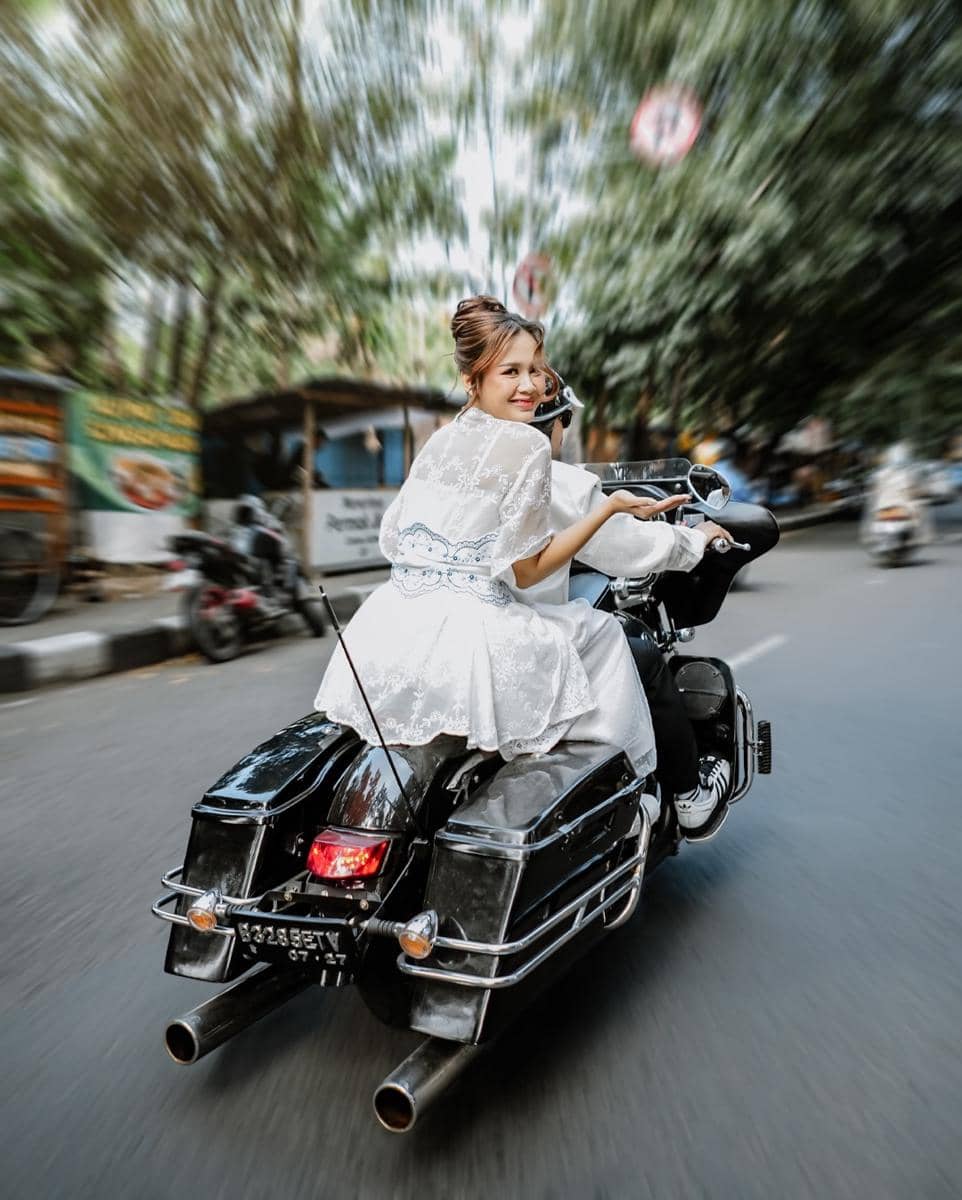 potret pernikahan Reza SMASH dan Santi Febrianti (Instagram.com/mrezanugrah)