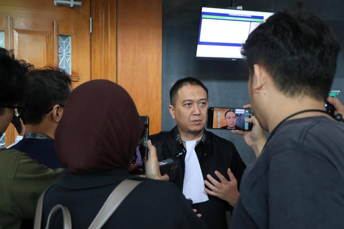 Jaksa Penuntut Umum Roy Riadi