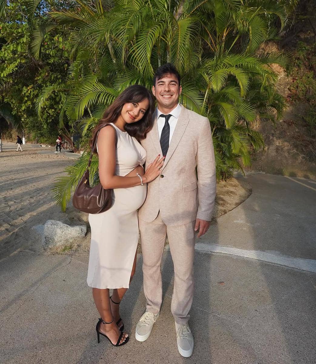 Aurelie Moeremans hamil.