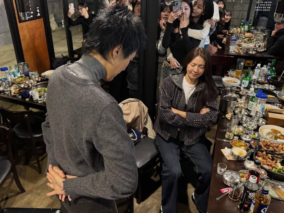 potret Hong Jin Kyung ngumpul bareng cast Single's Inferno 5