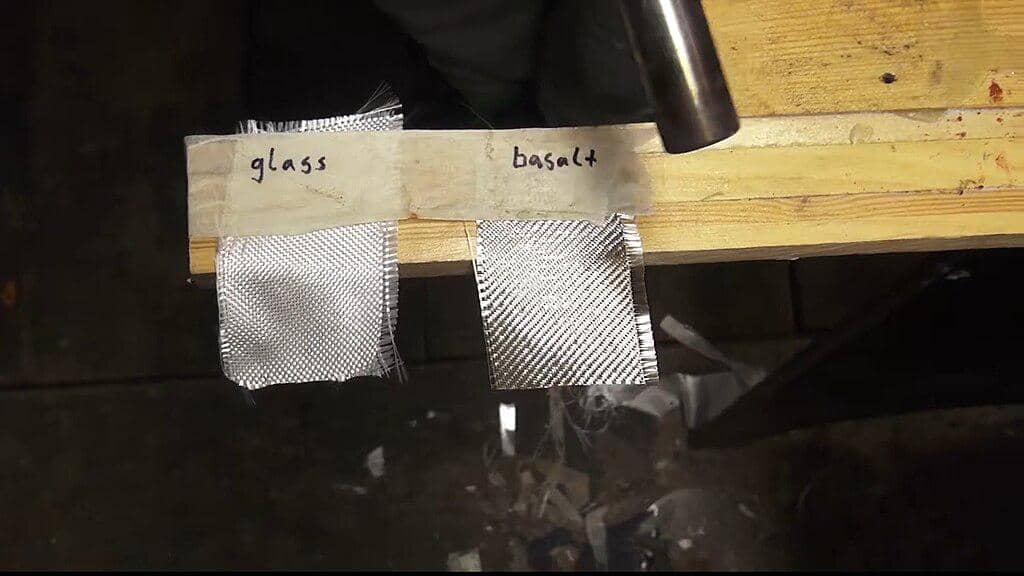 ilustrasi fiberglass 