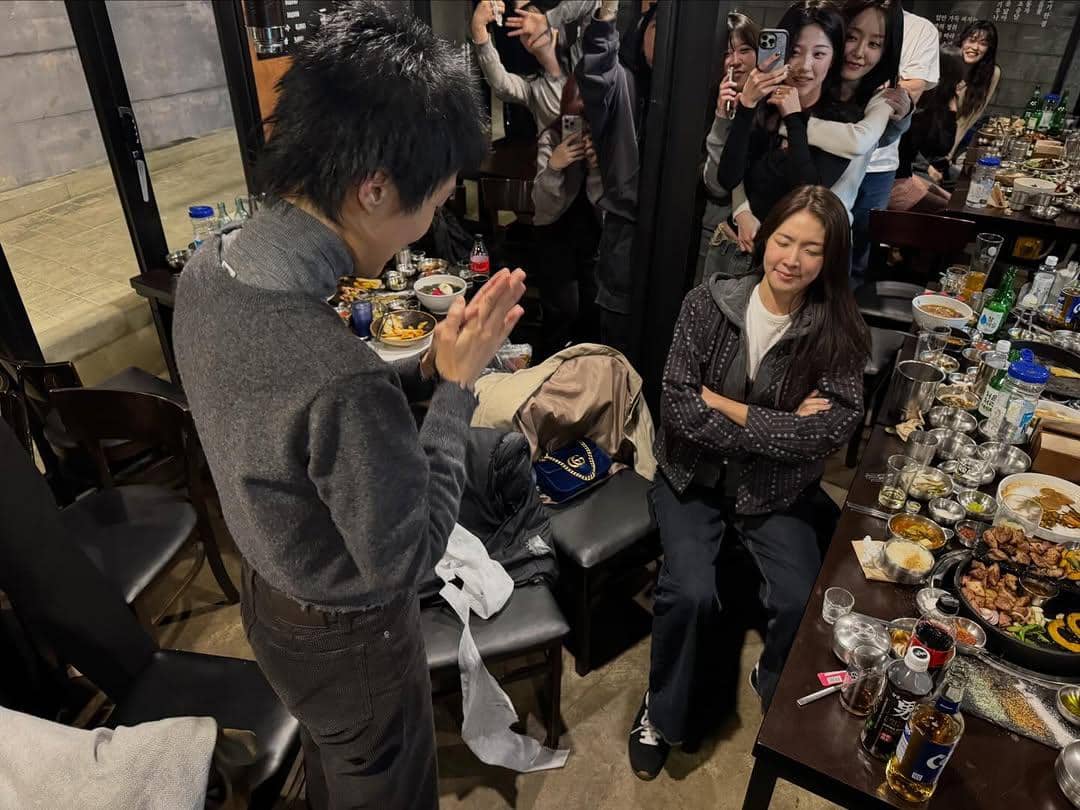 potret Hong Jin Kyung ngumpul bareng cast Single's Inferno 5