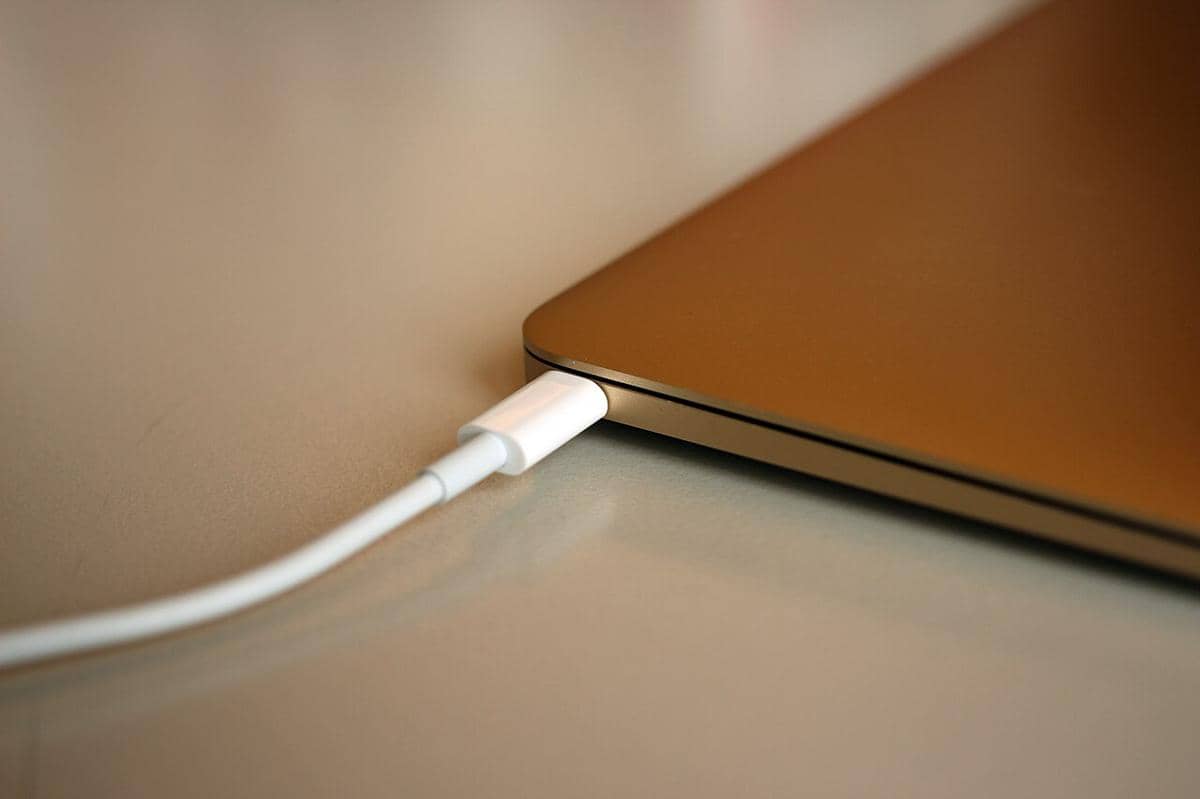 ilustrasi transfer data