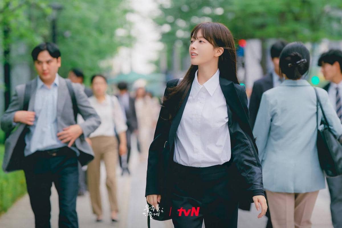 Still cut drama Our Universe