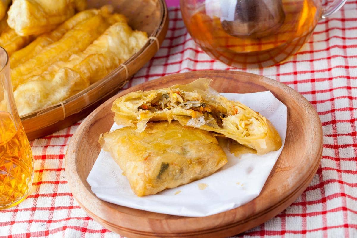 ilustrasi martabak lumpia 