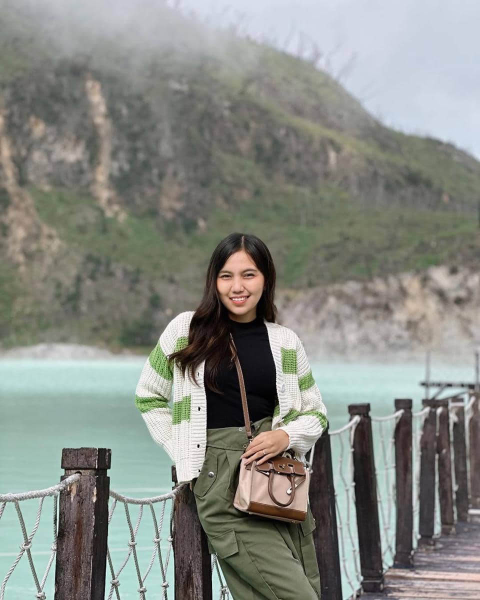 potret Cheryl Lidia Regar, Puteri Indonesia Kalimantan Timur 2026