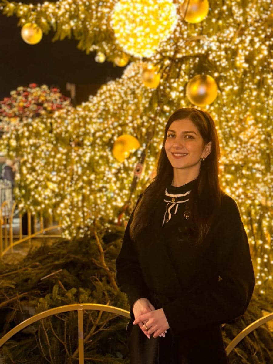 potret Monika Harutjunjanova, Miss World Armenia 2026