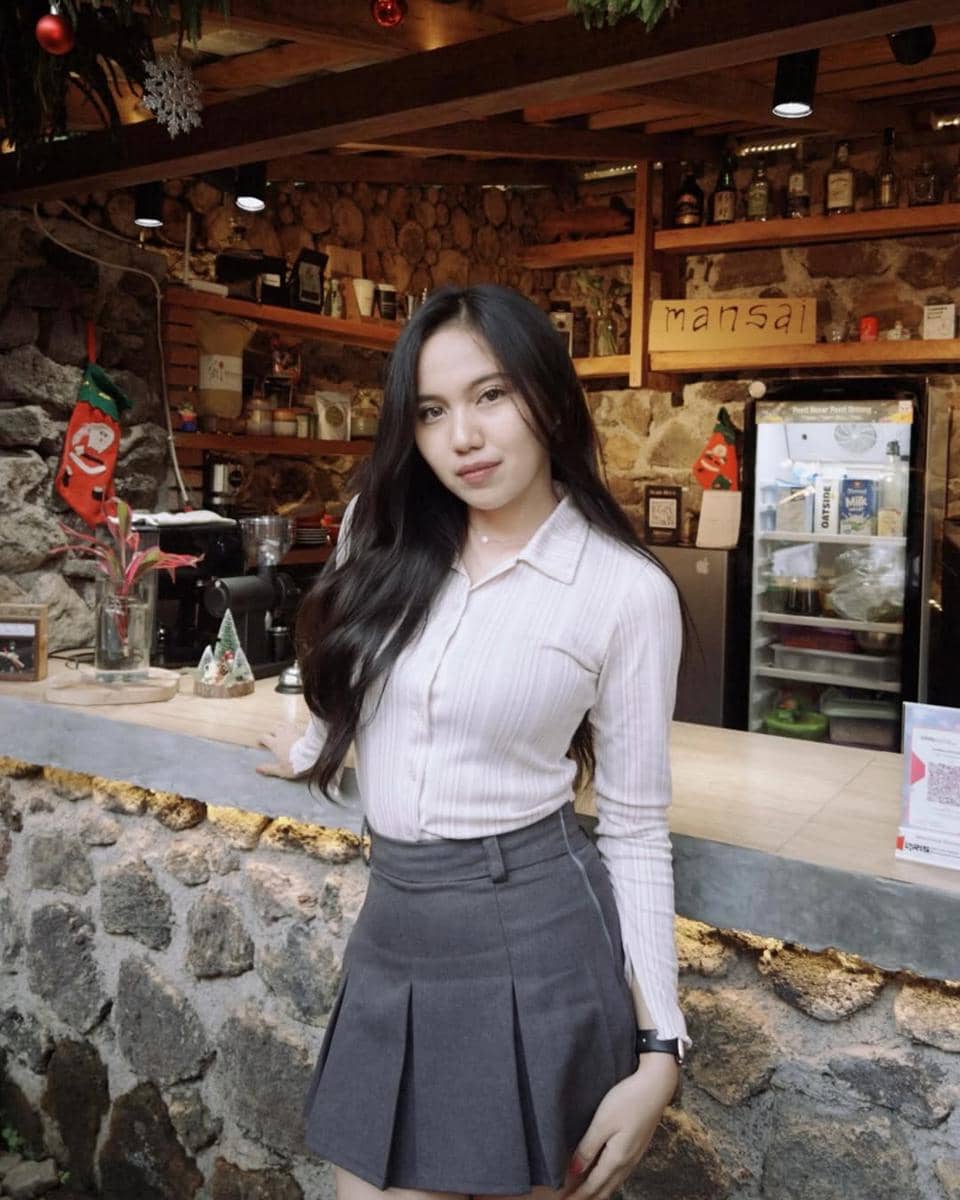 potret Cheryl Lidia Regar, Puteri Indonesia Kalimantan Timur 2026