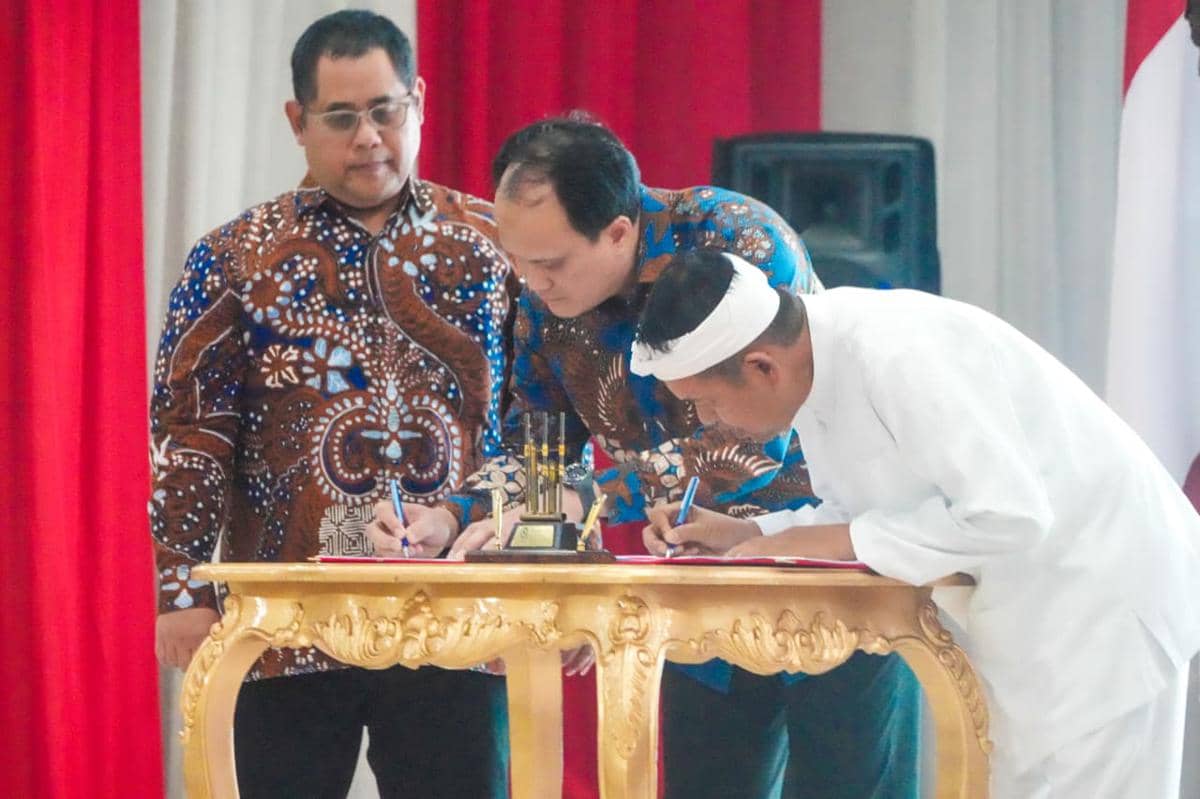 KPK Serahkan Aset Koruptor Rp16,3 M ke Pemprov Jawa Barat