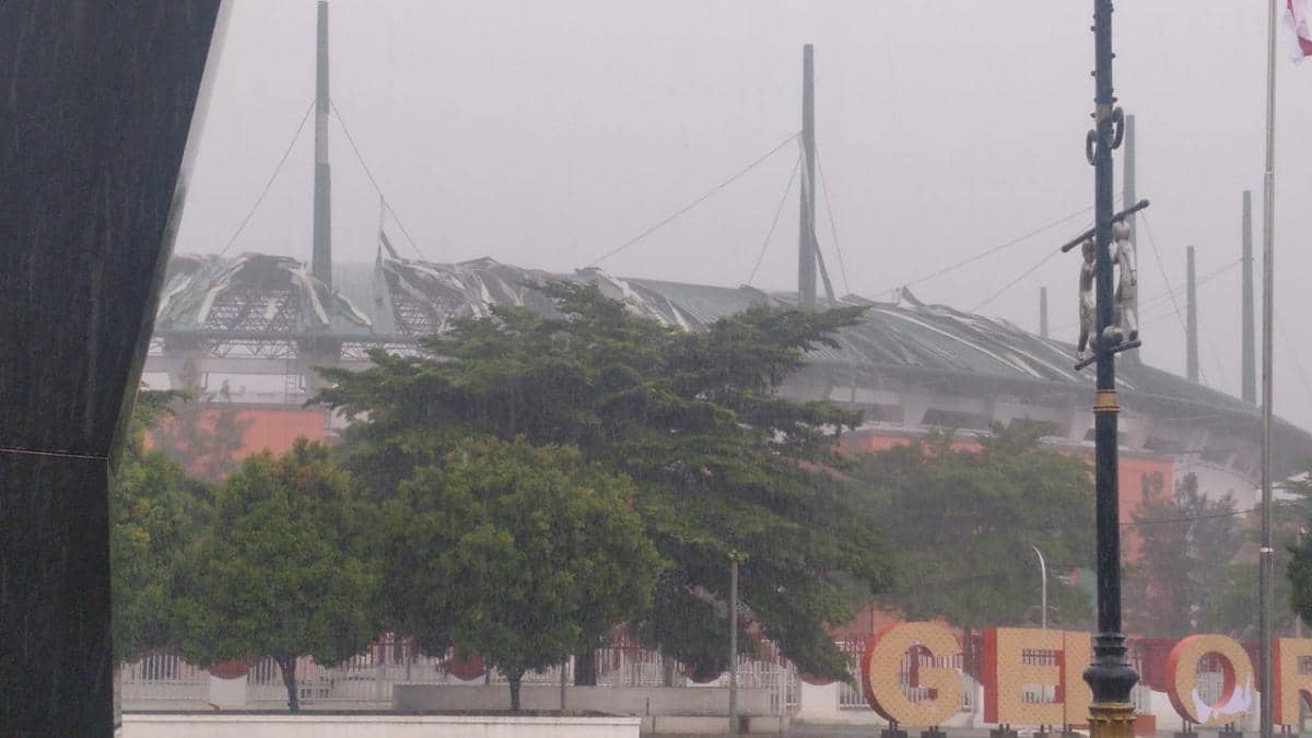 Stadion Pakansari.jpg