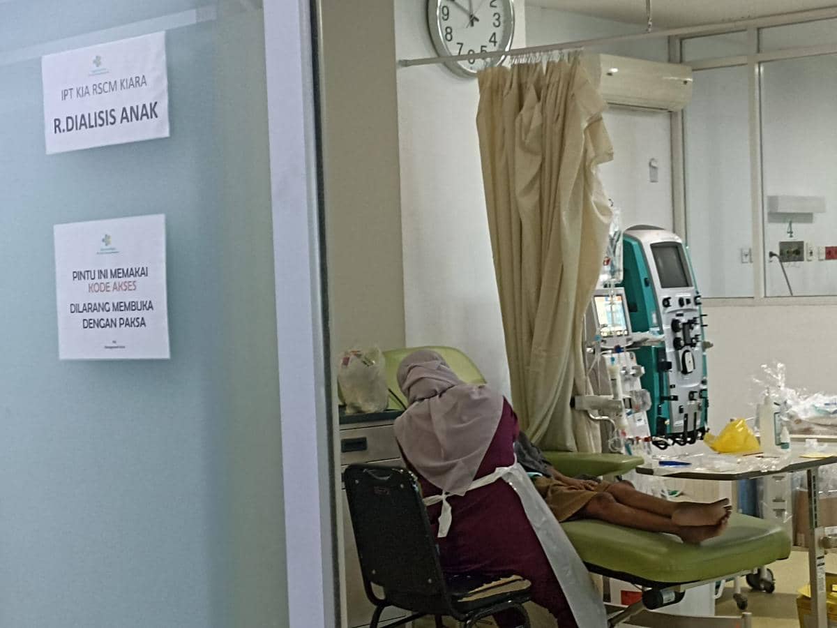 Layanan pasien cuci darah di RSCM, Kamis (12/2/2026)