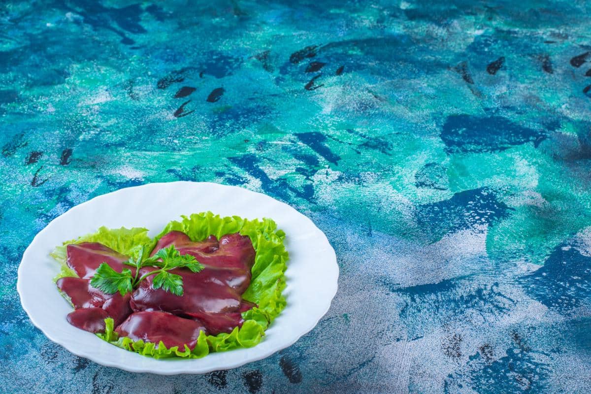 ilustrasi hati ayam yang sudah dibersihkan 