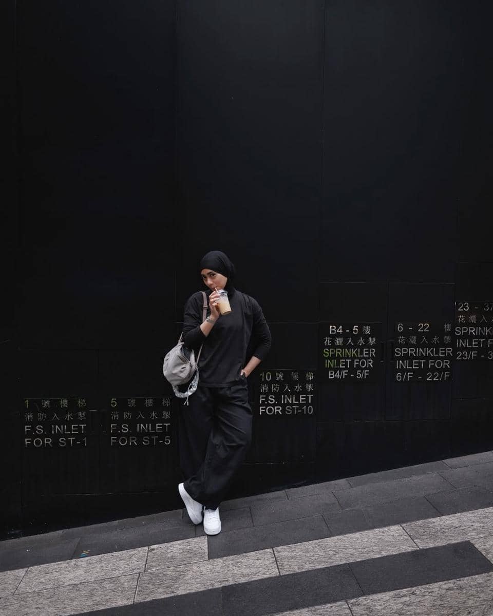 referensi outfit kasual ala Ayudia Bing Slamet  