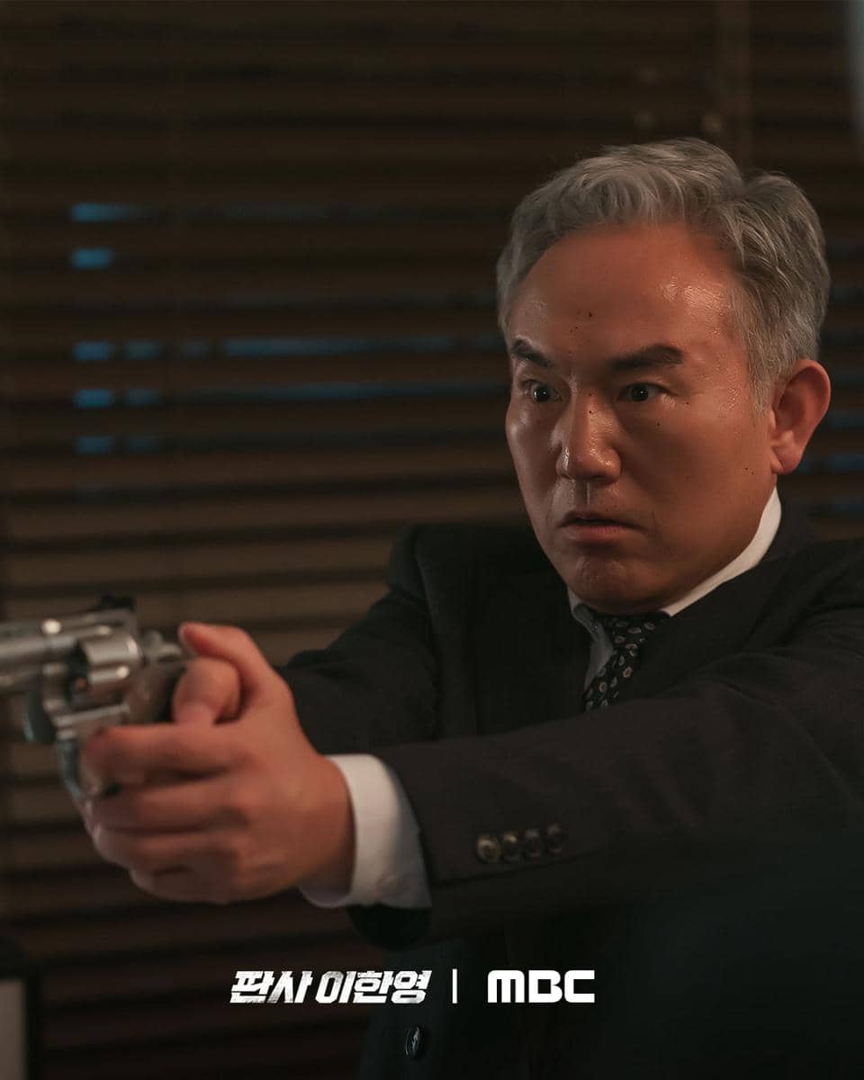 cuplikan drama The Judge Returns