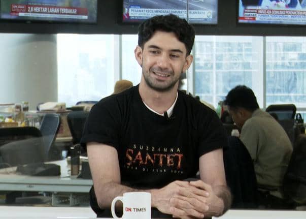 potret Reza Rahadian